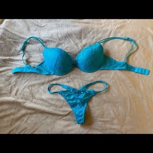 Bra and thong set
